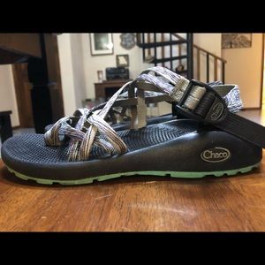 Chacos women’s - 9